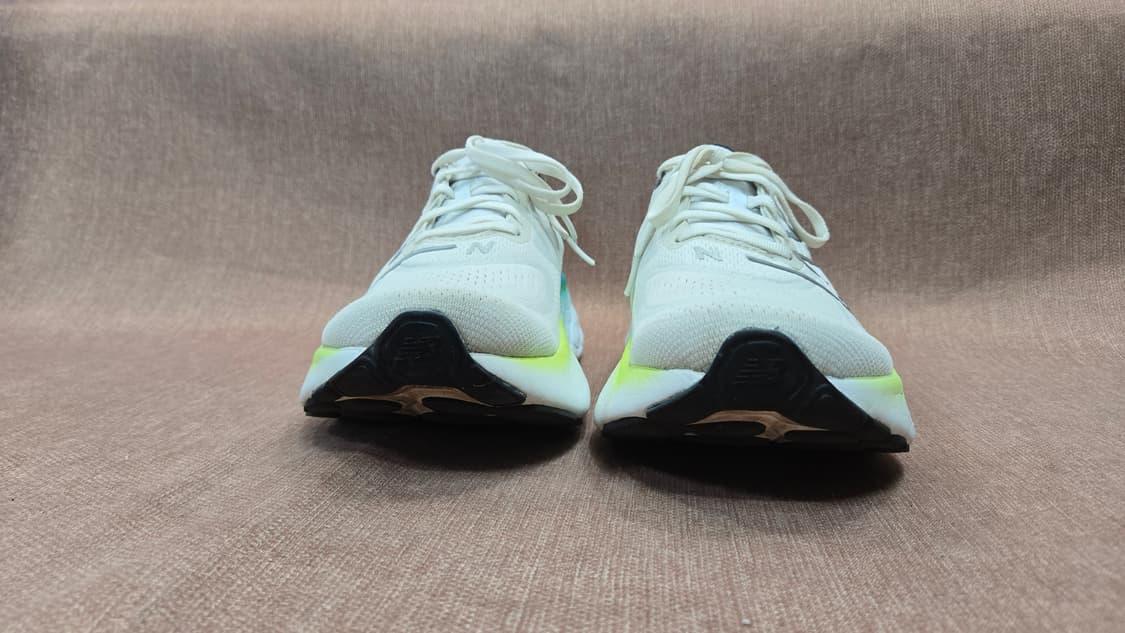 뉴발란스 270mm-  프레쉬폼x 모어 V4 상품이미지3