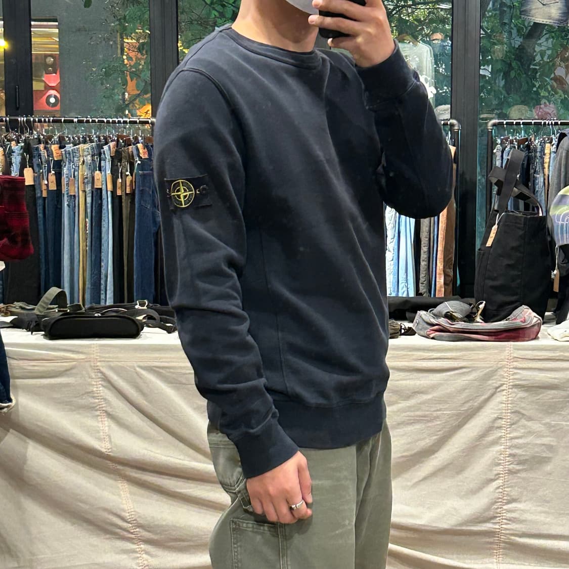 L) 스톤아일랜드 블랙 와펜 맨투맨 스웨트셔츠 상품이미지10