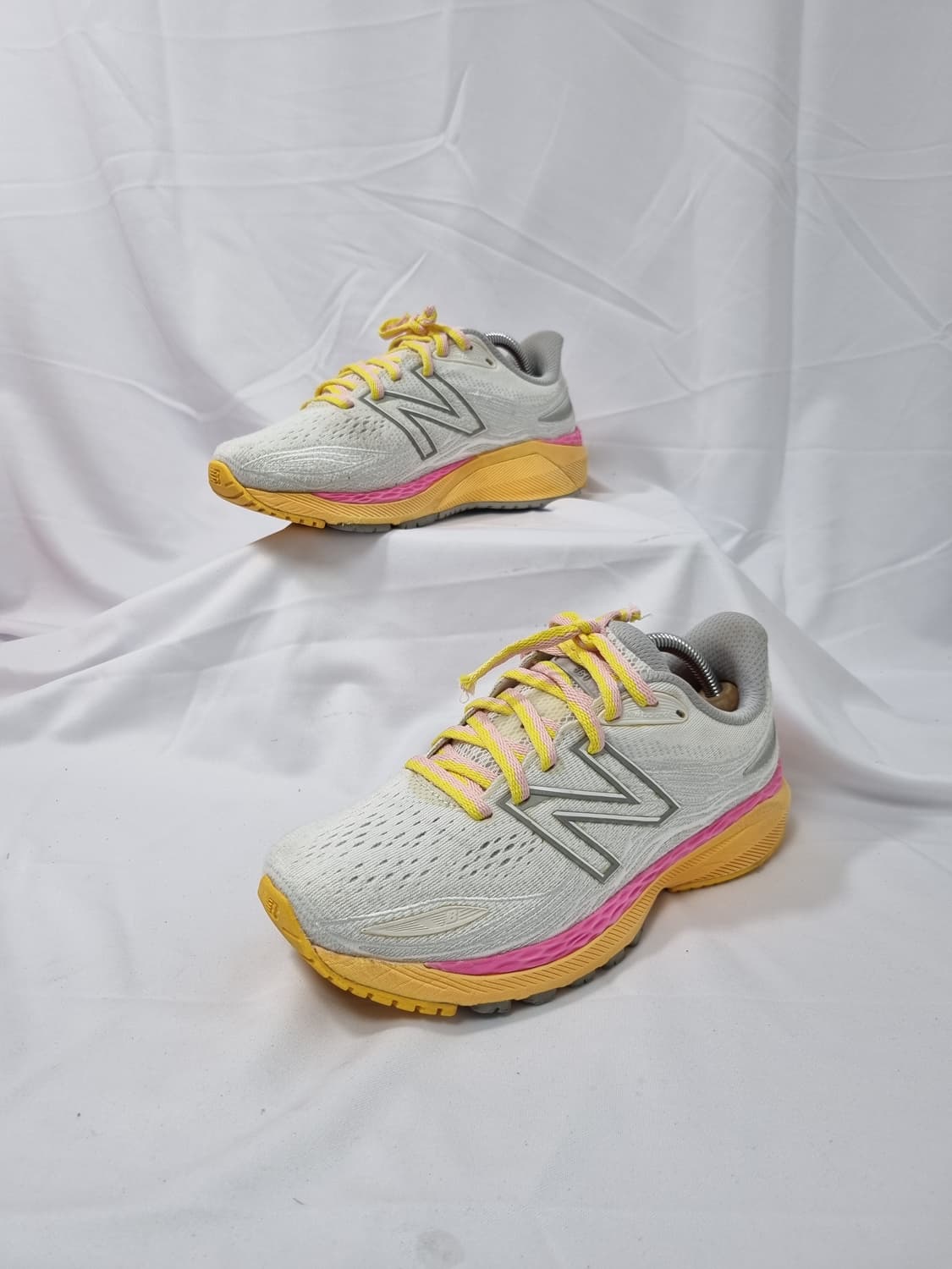 245 뉴발란스 프레쉬폼 x 860 v12 스니커즈 러닝화 상품이미지2