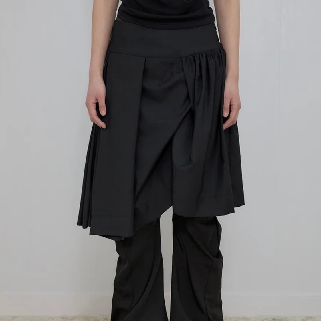 플레어업 Asymmetrical Draped Midi Skirt 상품이미지2