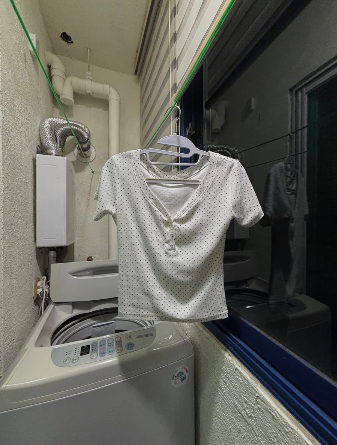 White dot top 상품이미지1