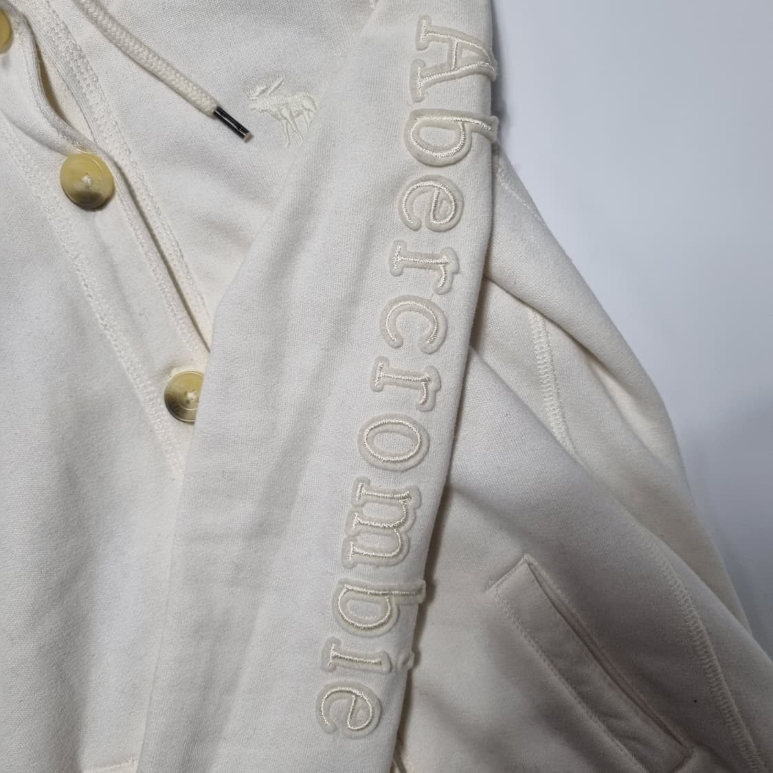 아베크롬비 단추 퍼 후드집업 화이트 상품이미지5