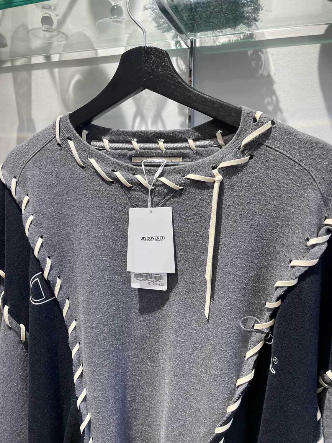 디스커버드 looping champ sweatshirt 상품이미지3