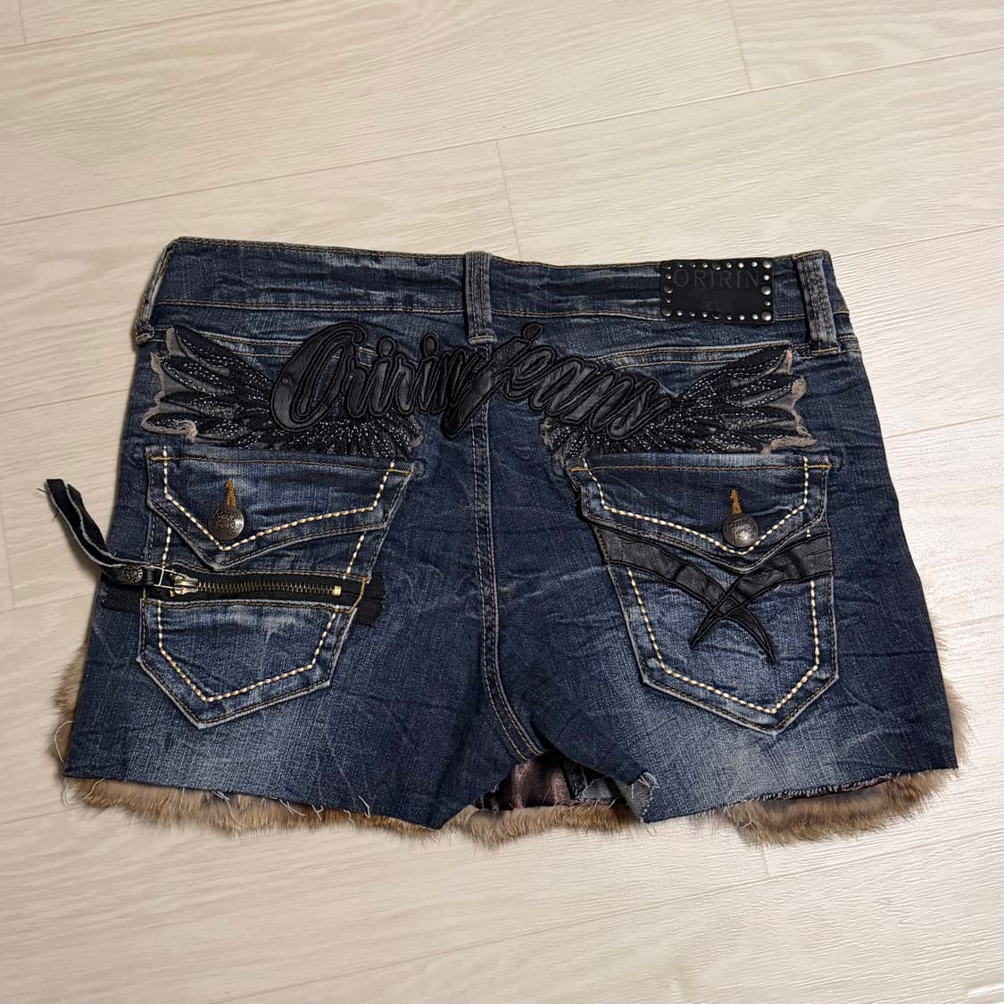 대장 희귀 와이즈걸 빈티지 커스텀 퍼 스커트 팬츠 치마바지 숏츠 숏팬츠 상품이미지2