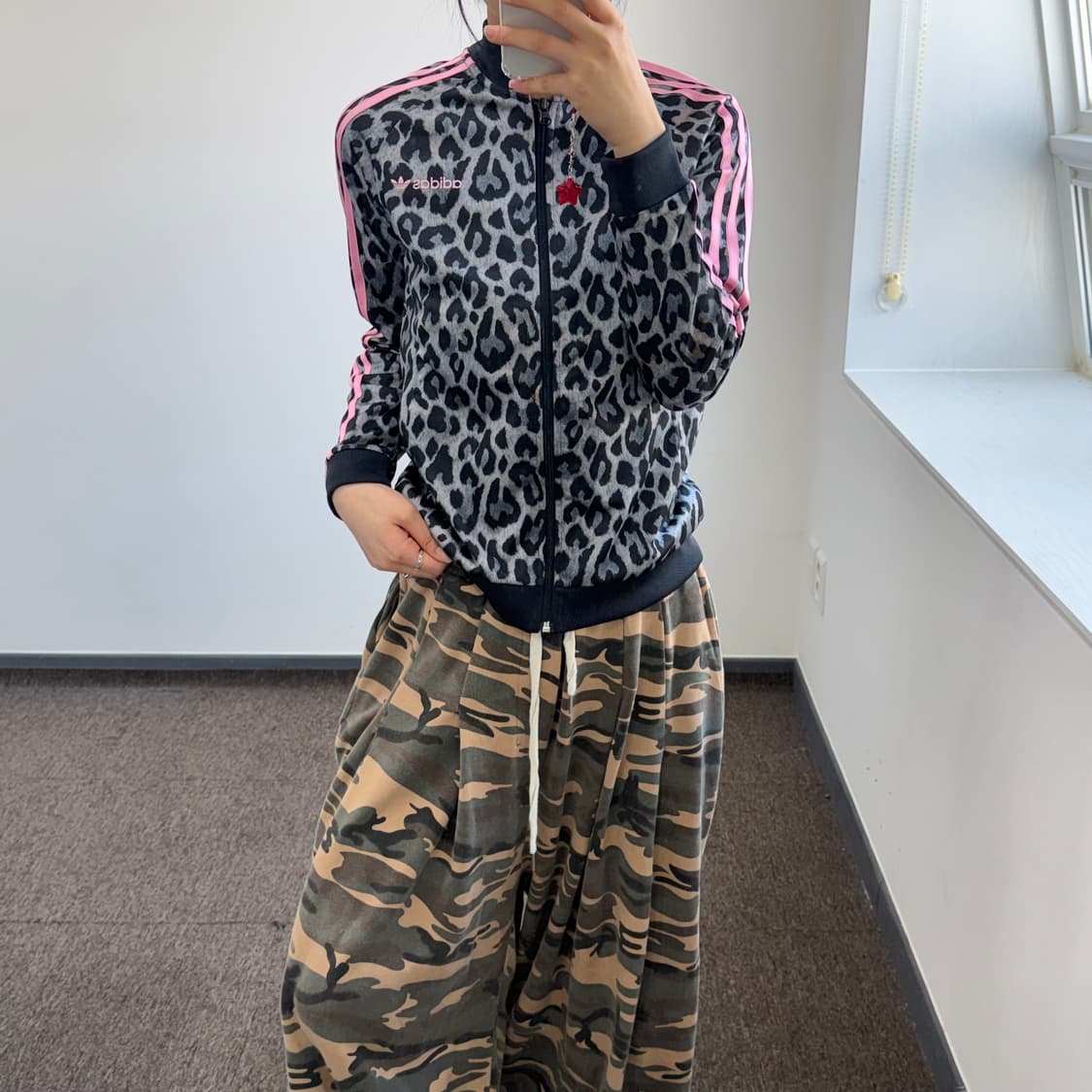 Adidas 아디다스 핑크 트랙탑 그레이 레오파드 져지 상품이미지2