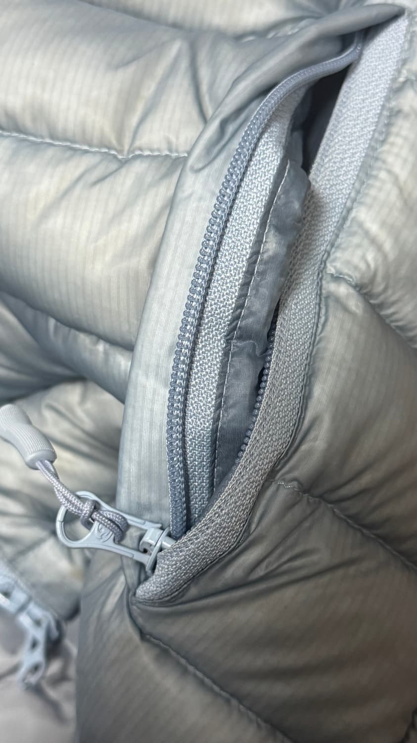 산산기어 서픽스 패딩 24fw 1사이즈 스카이 블루 상품이미지8