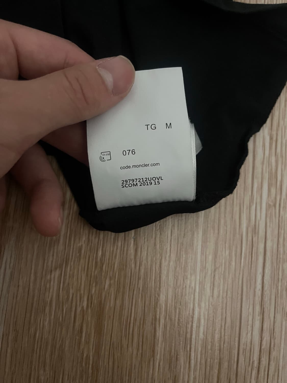 몽클레어 슬림핏 반팔 상품이미지10