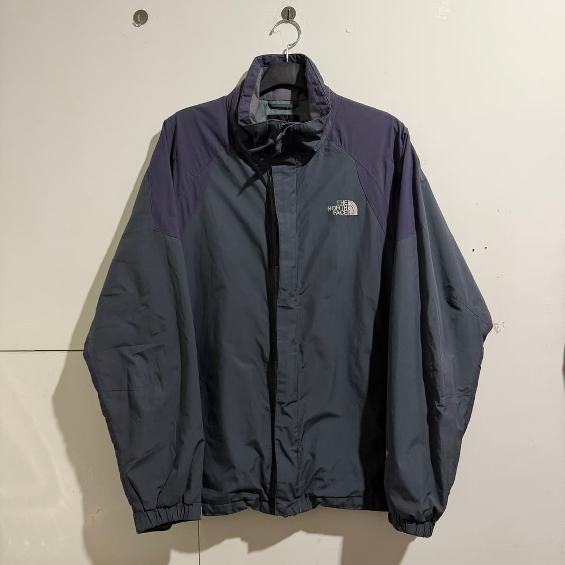 노스페이스 바람막이 자켓 상품이미지1