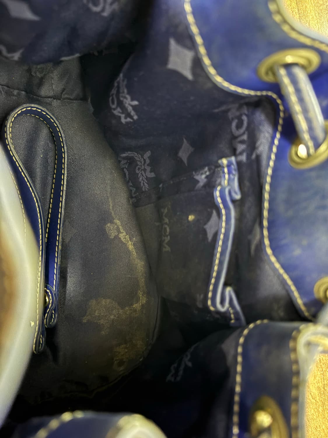 MCM 비세토스 화이트&블루 드로우스트링 버킷백  상품이미지4