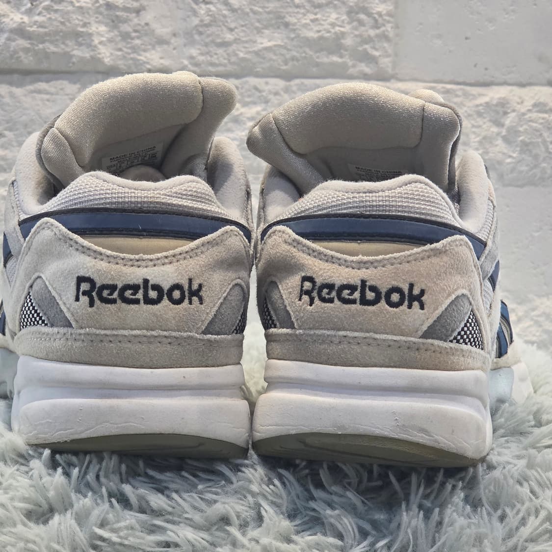 7a-14:리복 아즈트렉 96 그레이 네이비 250mm-세탁완료 상품이미지3