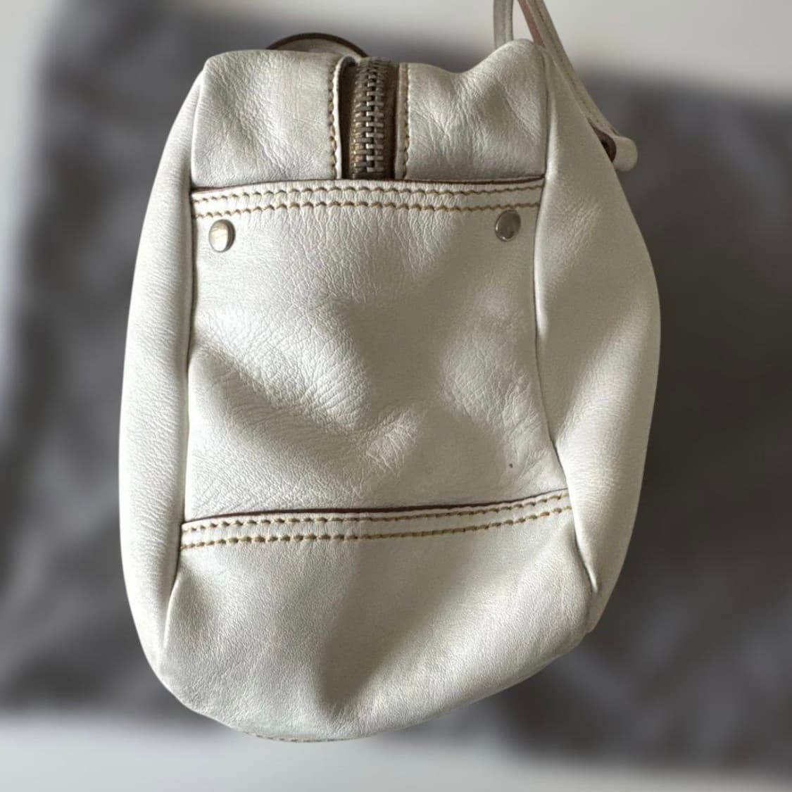 Miu miu 미우미우 보스턴 백 화이트 상품이미지3