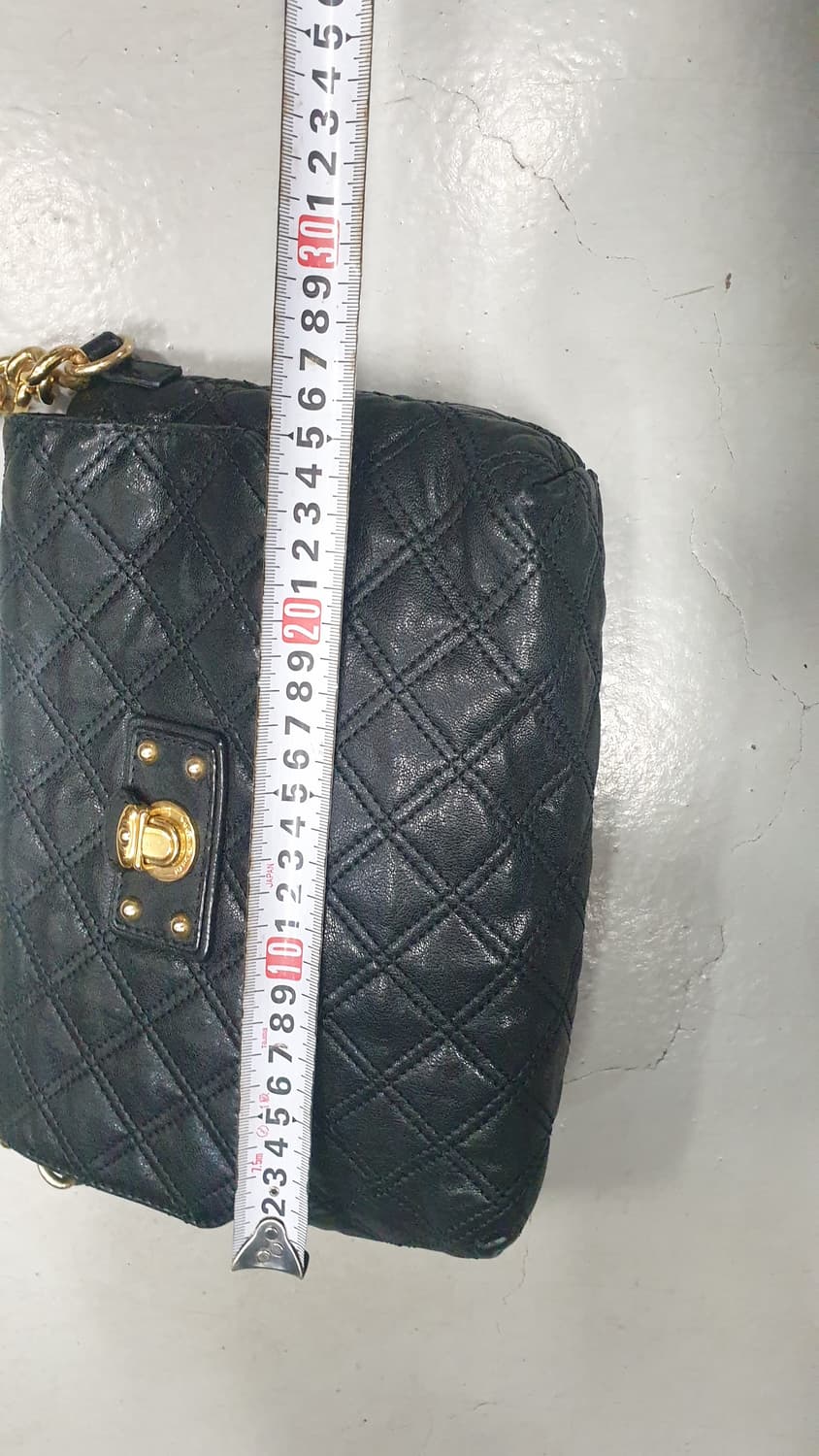 마크제이콥스 블랙 퀼팅 체인 백 상품이미지3