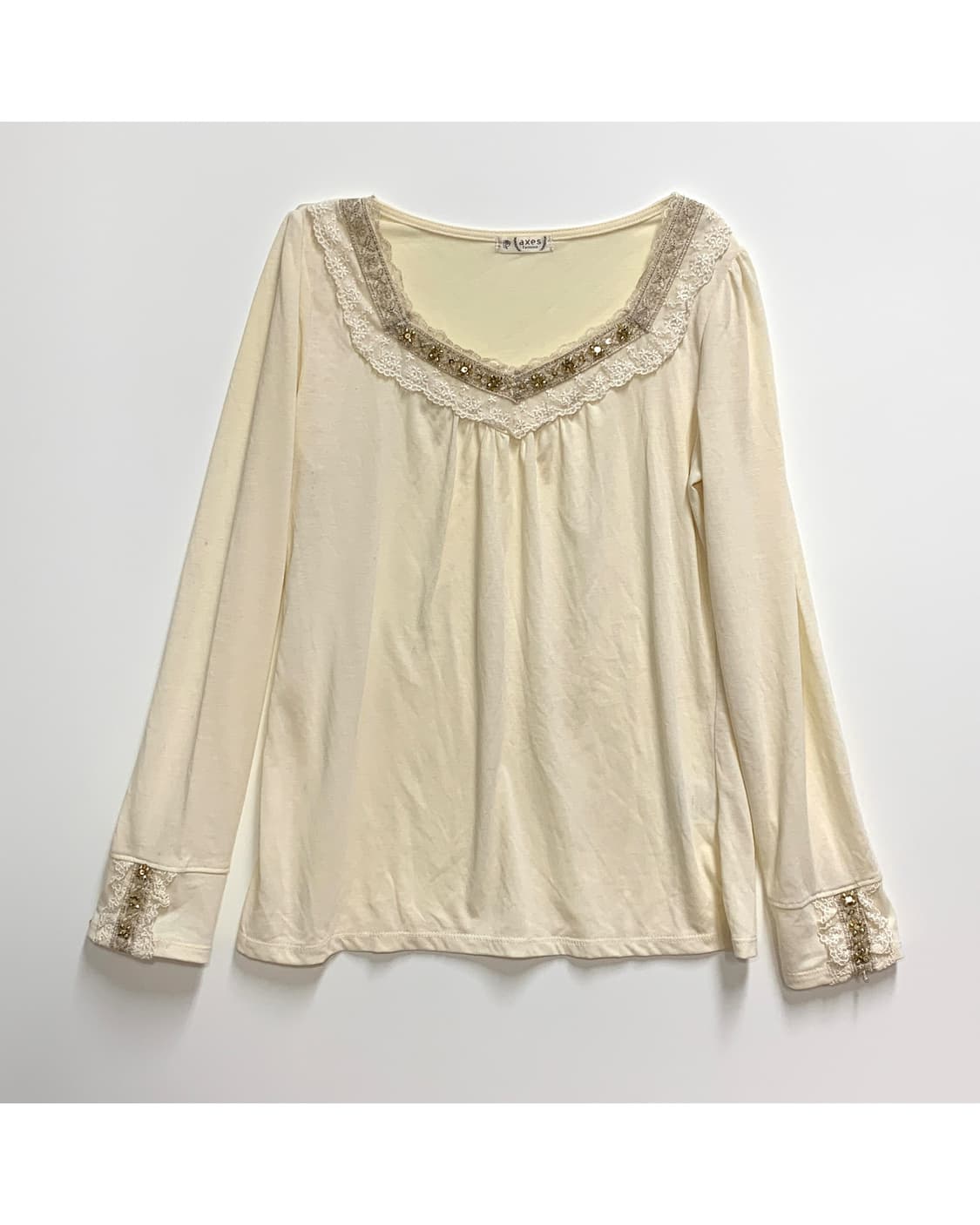 axes femme 아이보리 큐빅 레이스 롱슬리브 상품이미지1