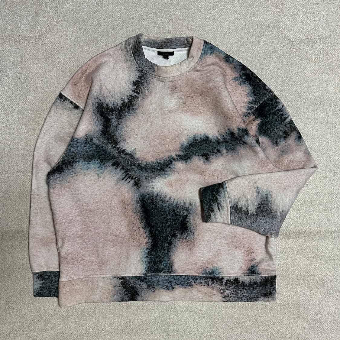 코스 타이다이 스웨트셔츠 상품이미지1