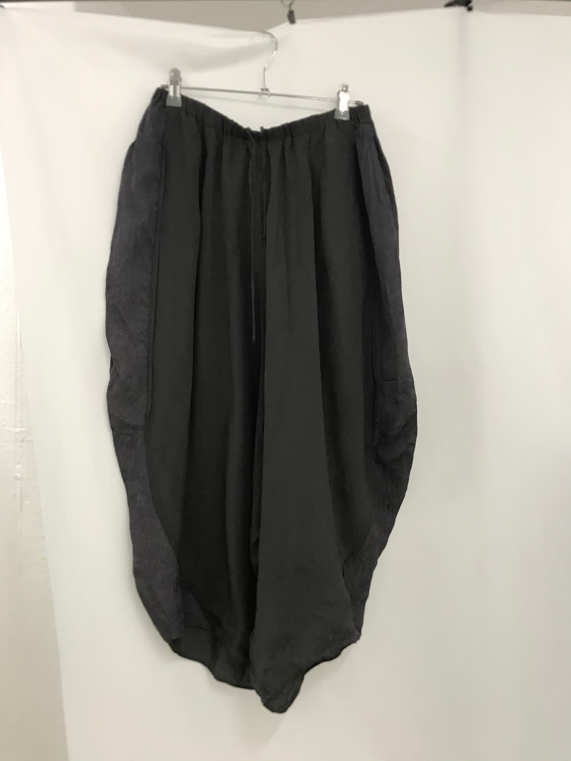 Charcoal slik 3D balloon banding pants  상품이미지8