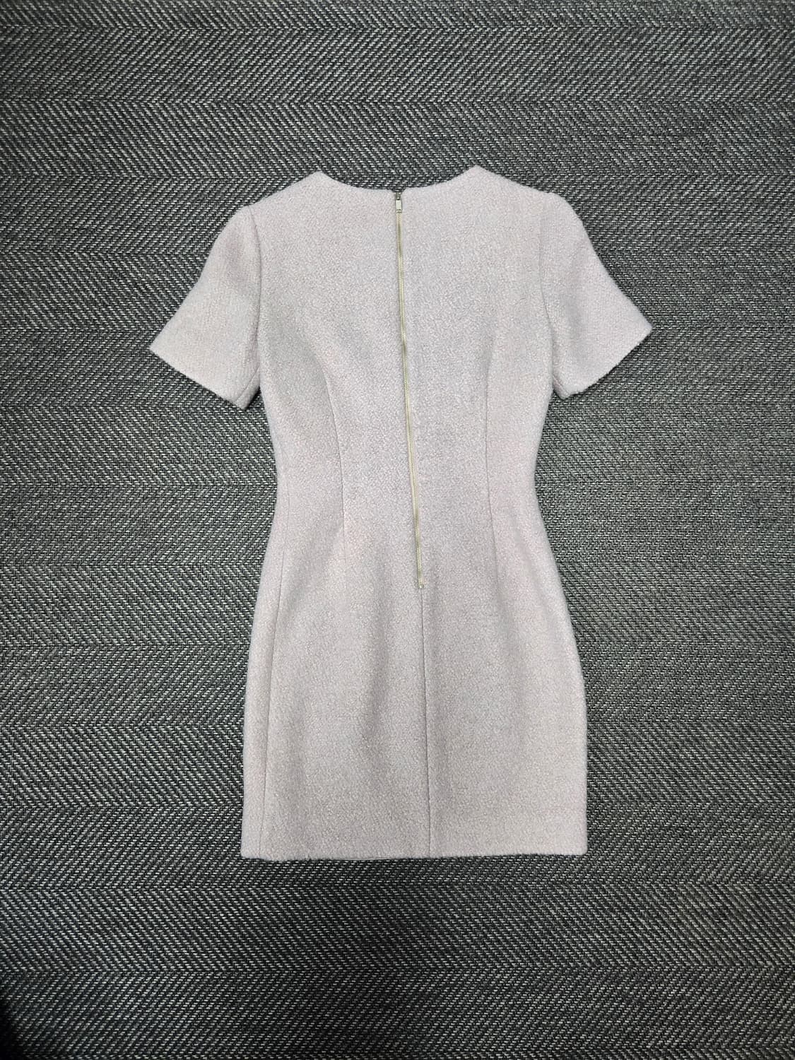 레티첼라 울60% 트위드 반팔 미니 원피스 상품이미지2