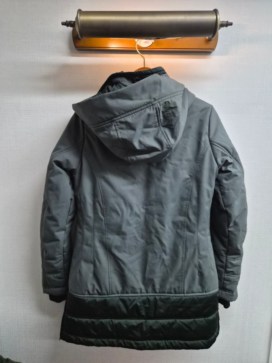 M) LOLE 점퍼 팝니다 상품이미지2