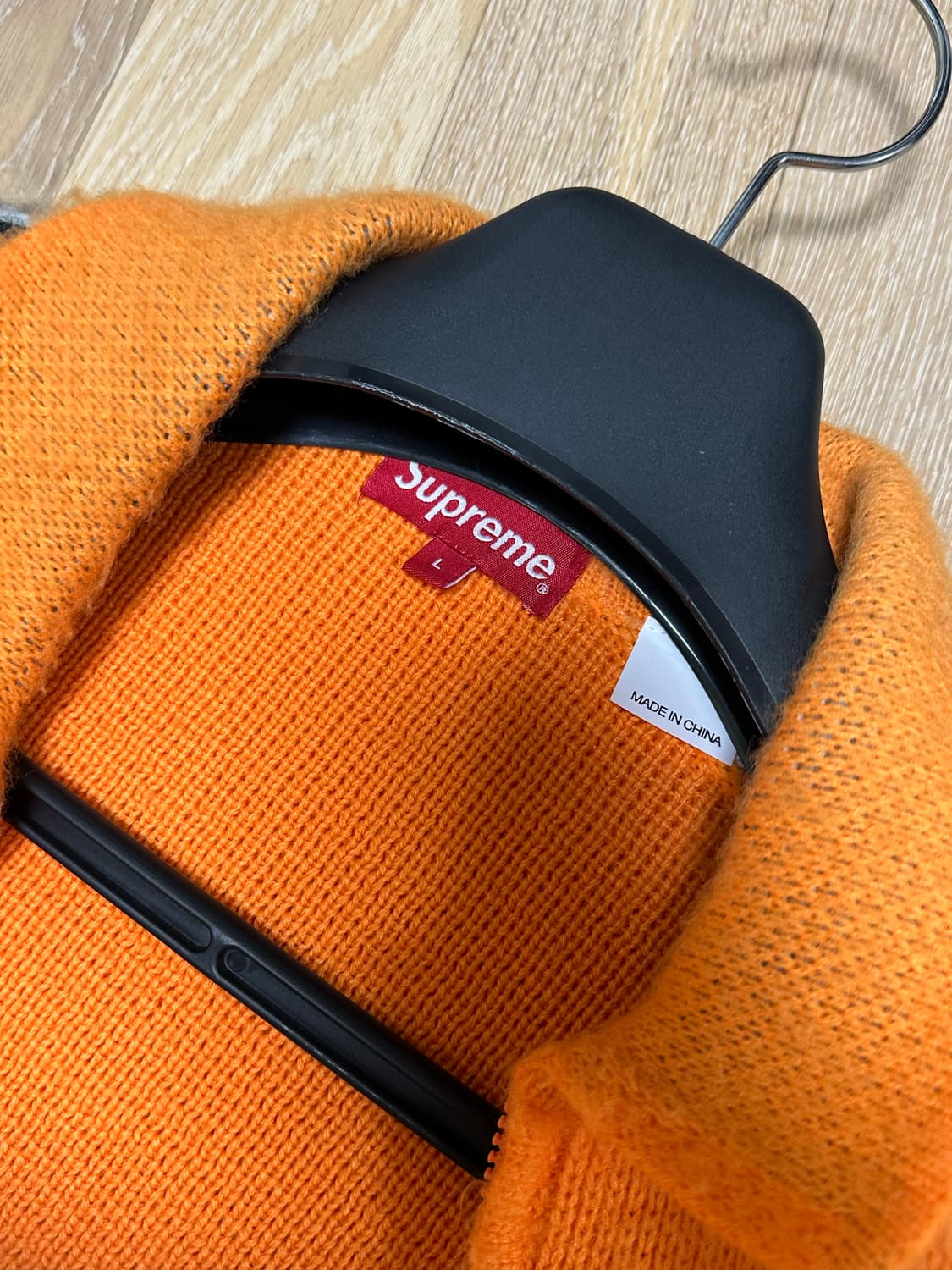 슈프림 23ss 스트라이프 집업 가디건 오렌지 라지 상품이미지4