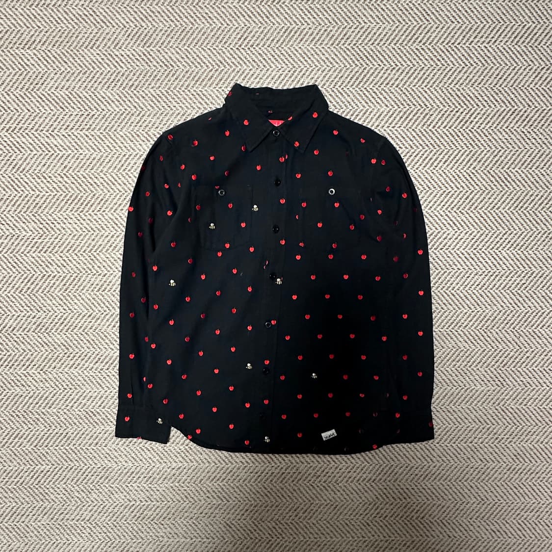 X-GIRL shirt black 상품이미지1