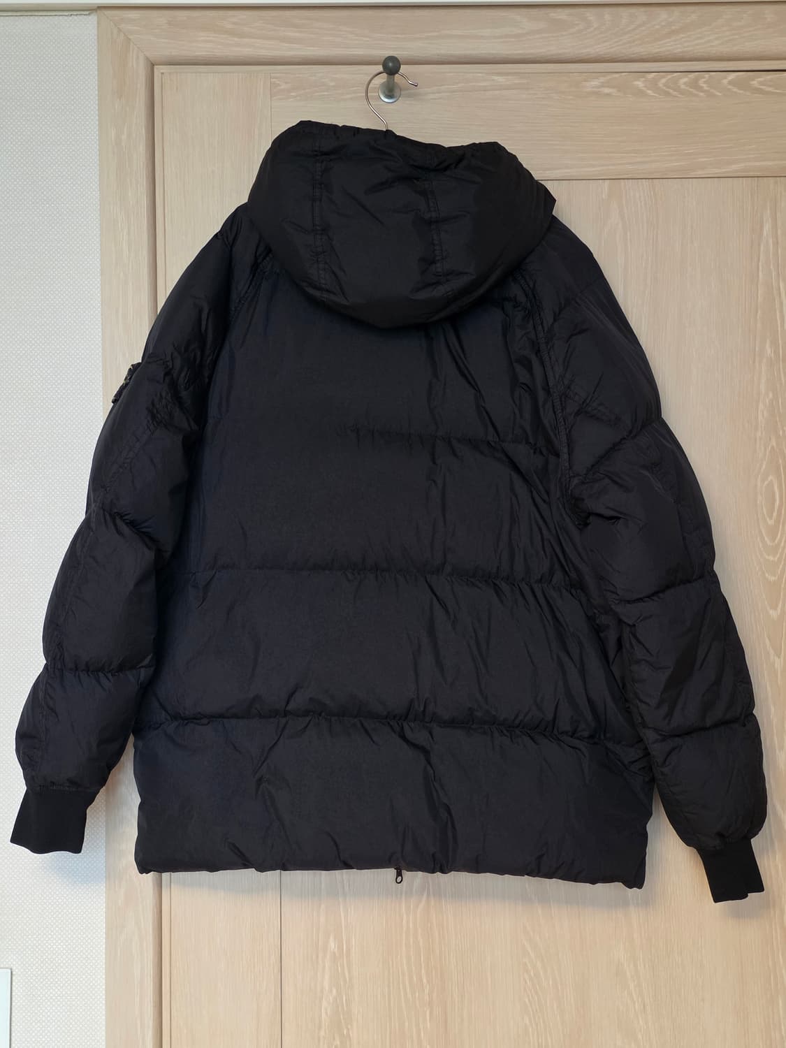 [23FW] 스톤아일랜드 크링클랩스 숏 다운 패딩 L 사이즈 상품이미지6