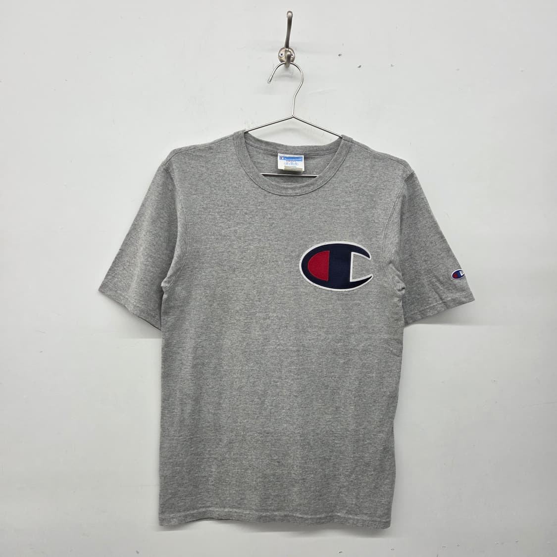 챔피온 로고 반팔 티셔츠 그레이 여s 상품이미지1