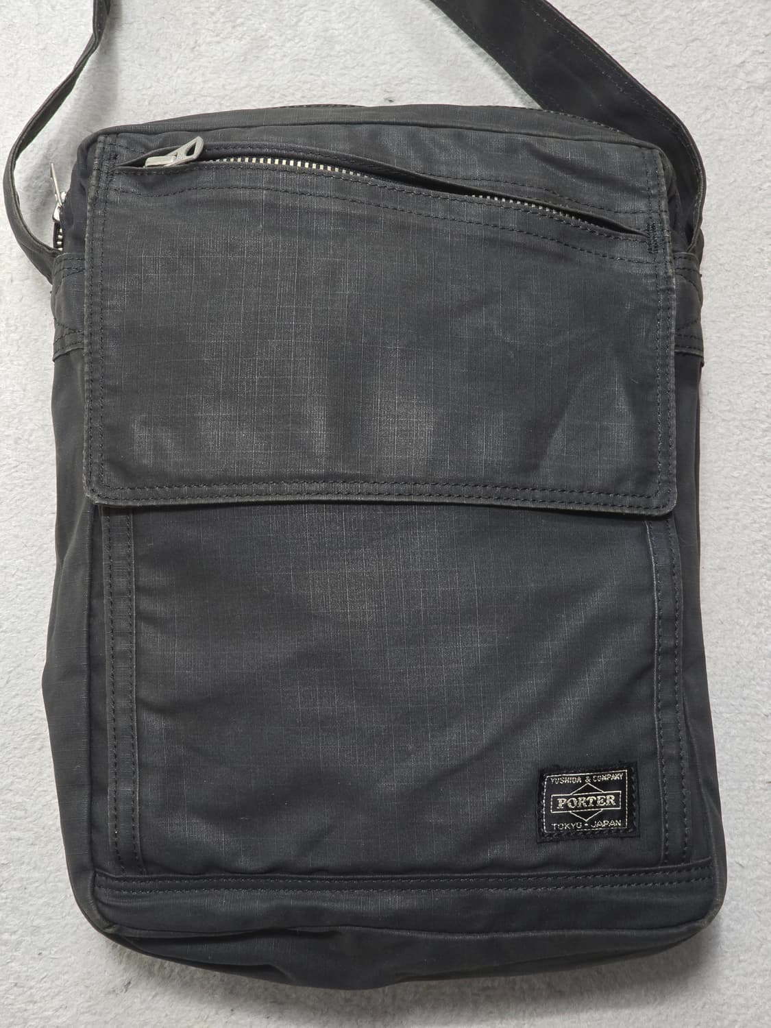 Yoshida Porter 요시다포터 나일론 큐브 숄더백 상품이미지3