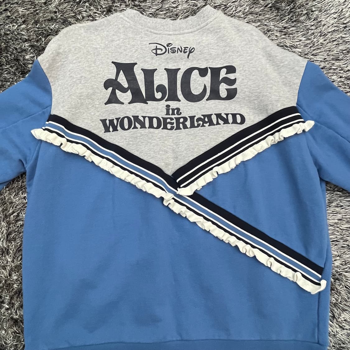 럭키슈에뜨 여성 맨투맨 (36) 상품이미지4