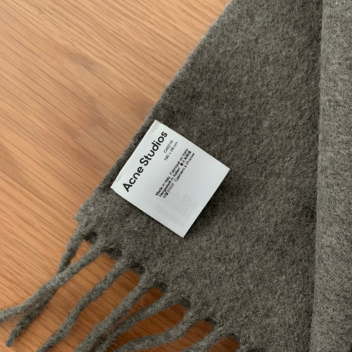 아크네 스튜디오 머플러 스키니 올리브멜란지(CA0218 CYQ) 상품이미지2