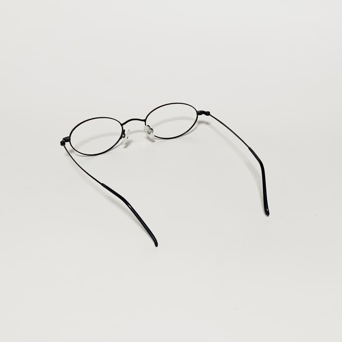 954 데드스탁 빈티지안경 블랙 미니멀 오벌 가벼운 메탈 데일리 픽키 상품이미지4