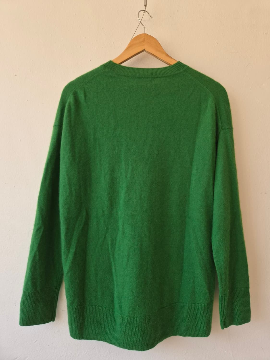 G스튜디오 여성 캐시미어100라운드니트 88사이즈 상품이미지3