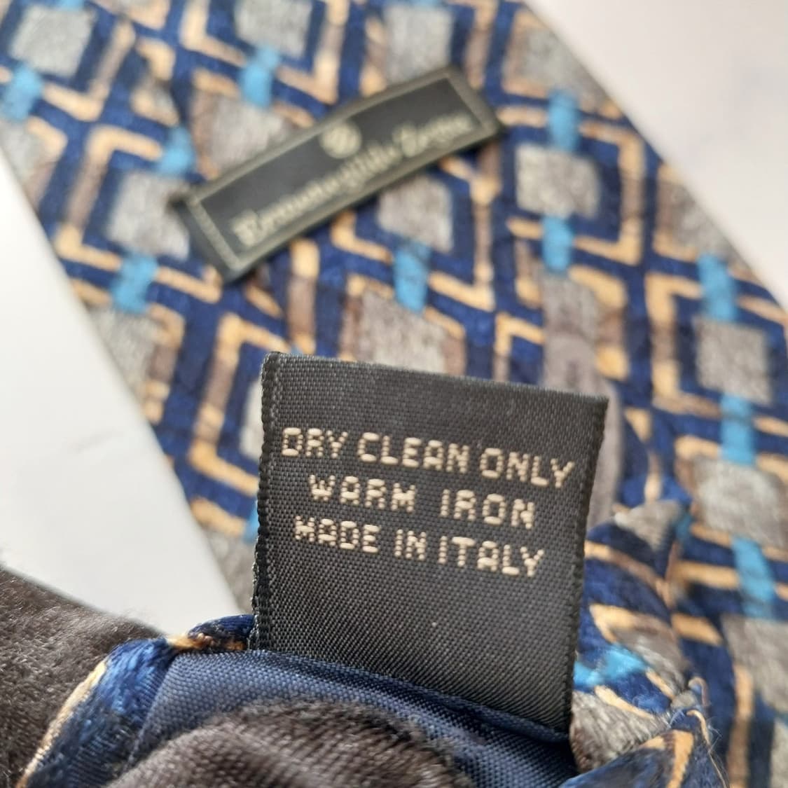 에르메네질도 제냐 실크 그레이 패턴 넥타이 9.9cm A+등급 K1818 상품이미지10