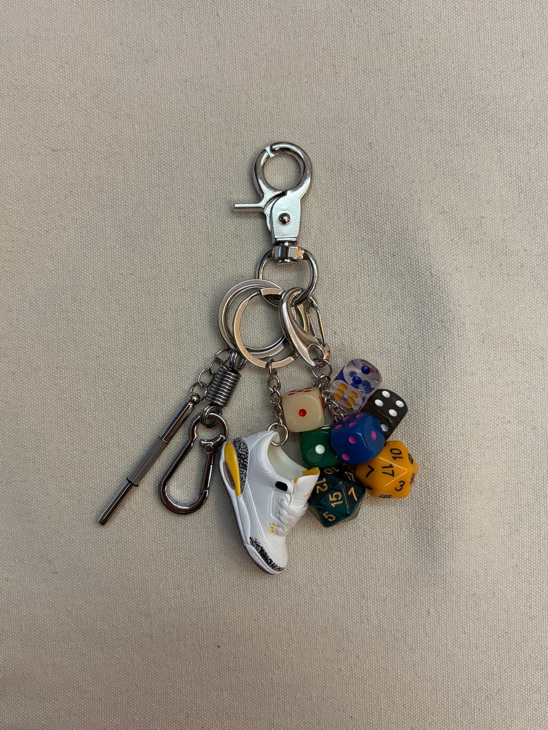 🧿 Dice Runner–멀티 다이스 & 스니커 키링 상품이미지1