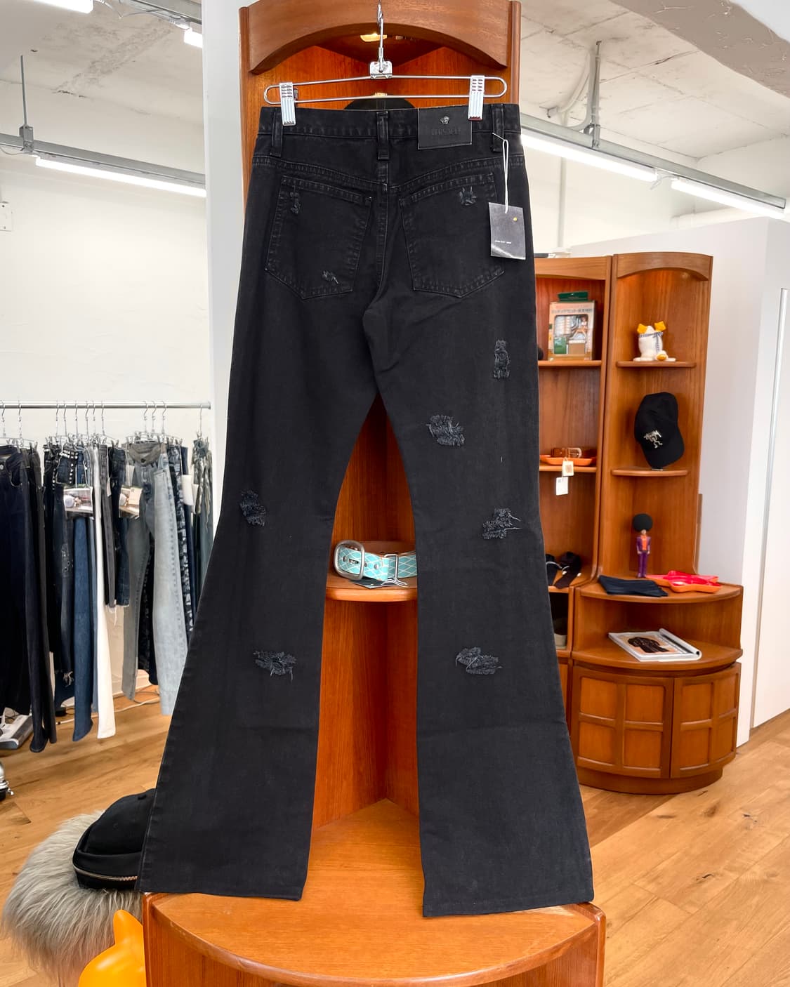 [24] 베르사체 진스 체인 플레어 데님 팬츠 상품이미지3