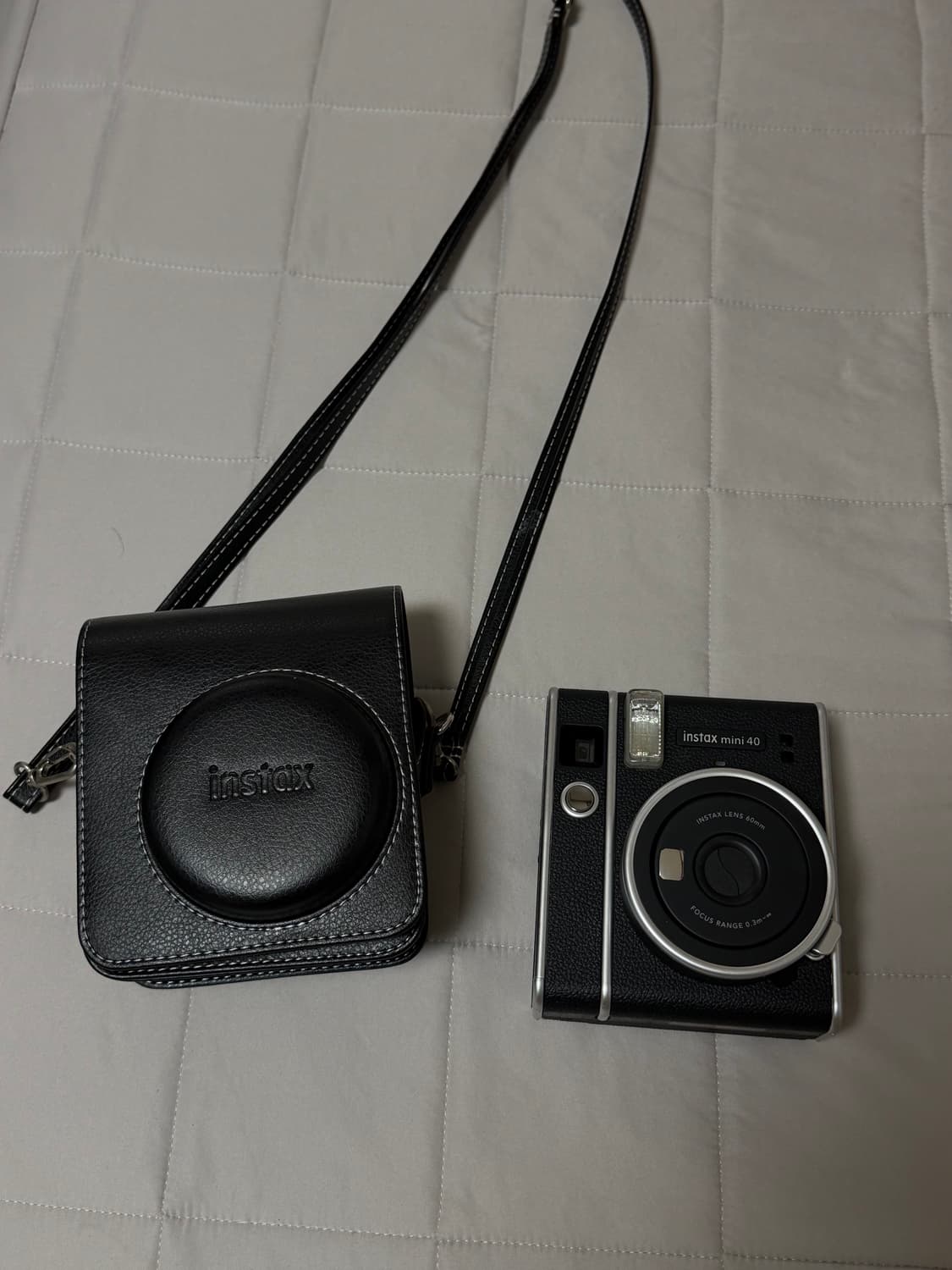 후지필름 인스탁스 미니 40 폴라로이드 + 가죽케이스 상품이미지1