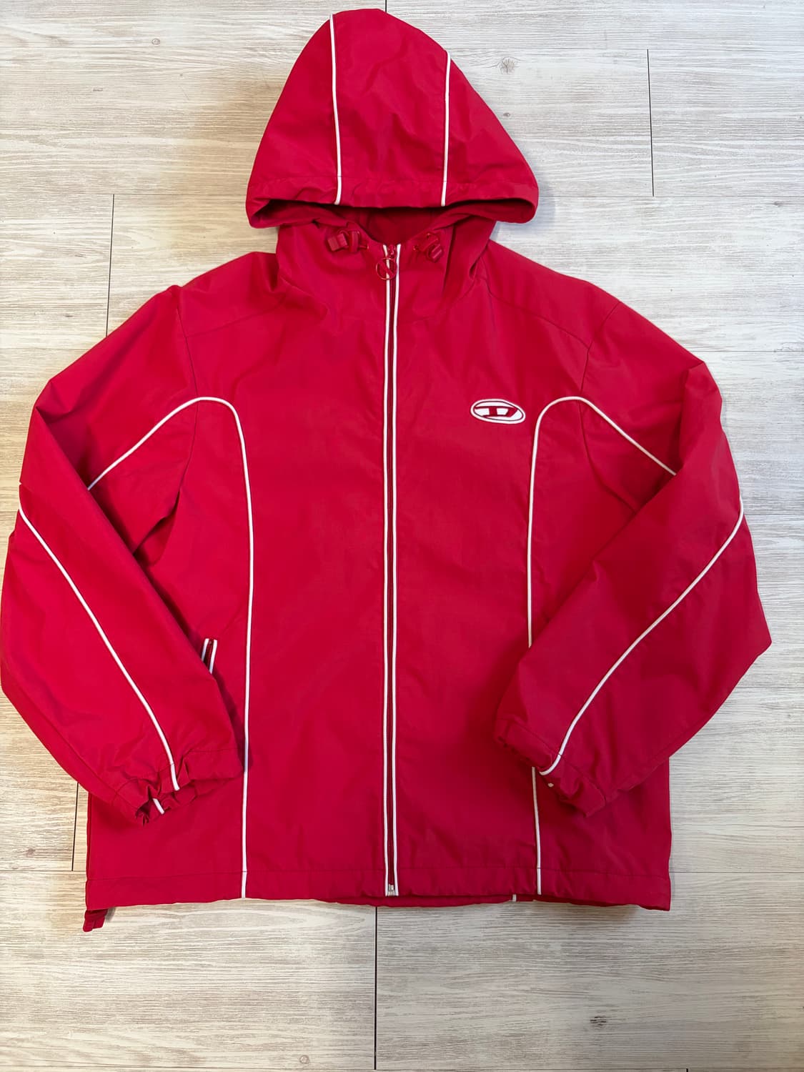 디젤 콘트라스트 파이핑 바람막이 레드 M 상품이미지2