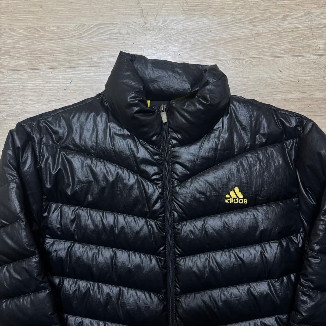 아디다스 구스다운 경량패딩 상품이미지2