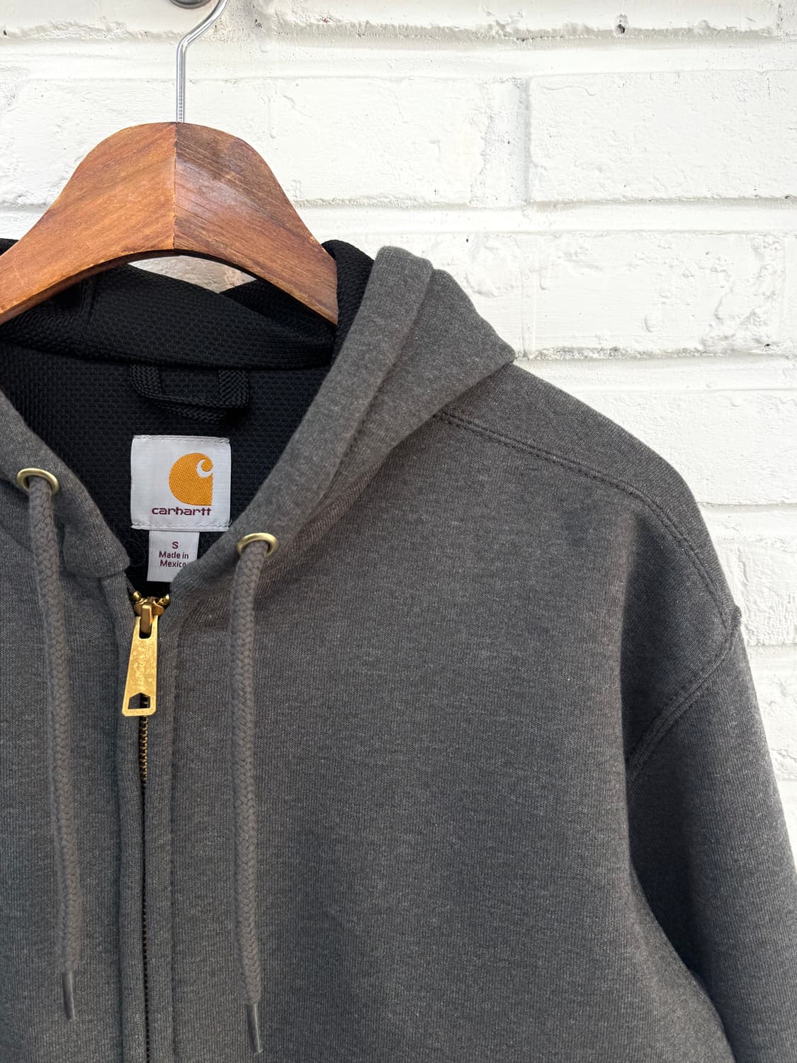 칼하트 차콜 후드집업 상품이미지4