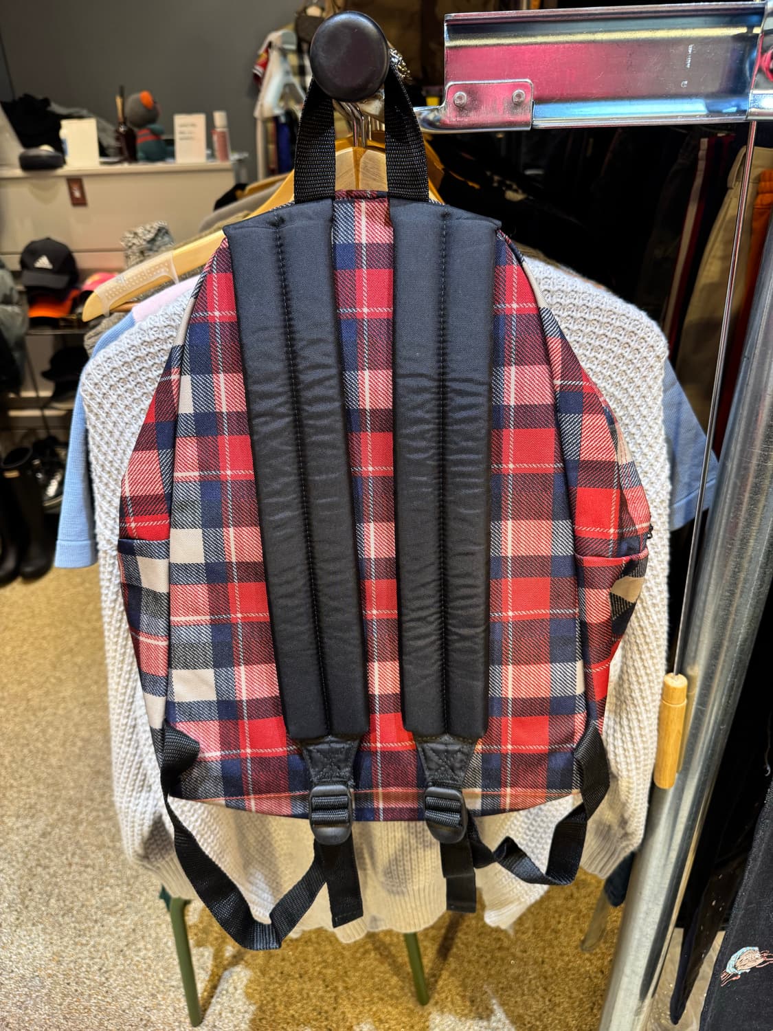 이스트팍 체크 백팩 상품이미지2