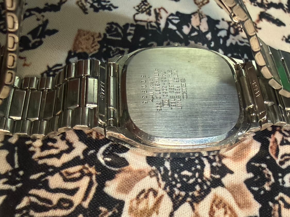 SEIKO 빈티지 쿼츠 시계 상품이미지4