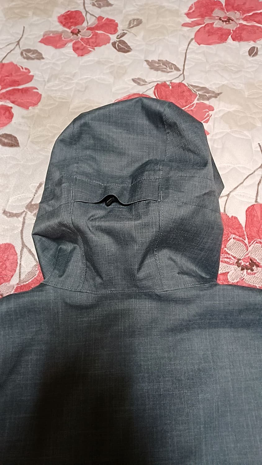 언더아머 바람막이 110 가슴63 기장85 상품이미지8