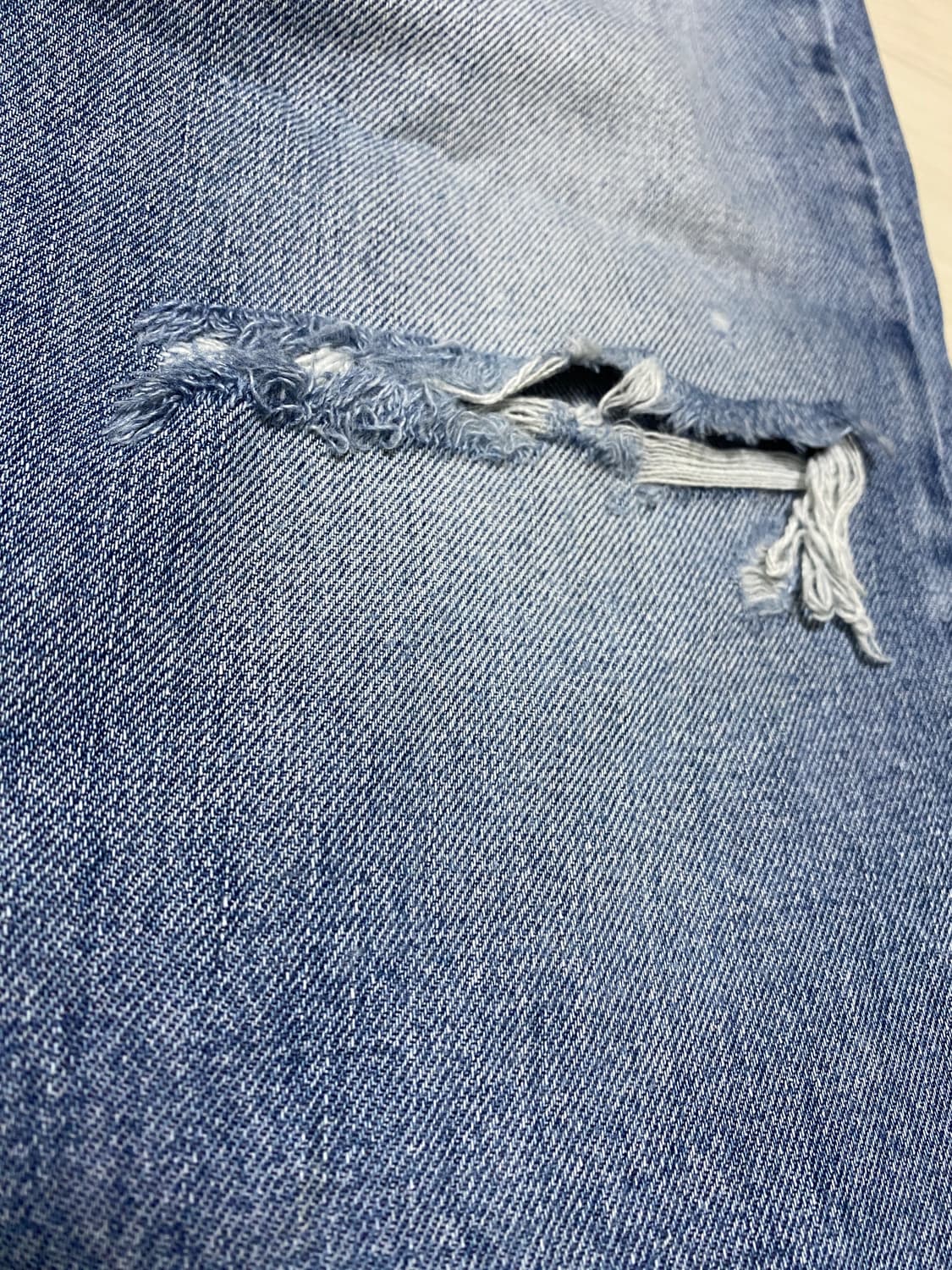 디젤 아카이브 디스트로이드 데님 진 상품이미지4