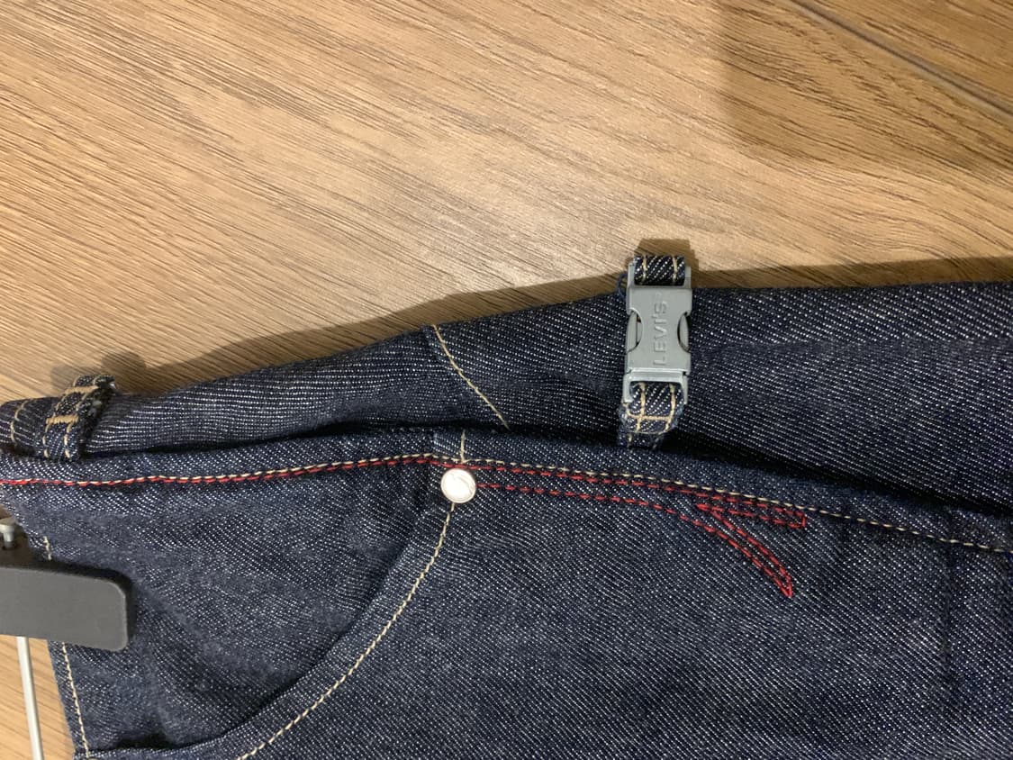 리바이스 엔지니어드 랩스커트 상품이미지5