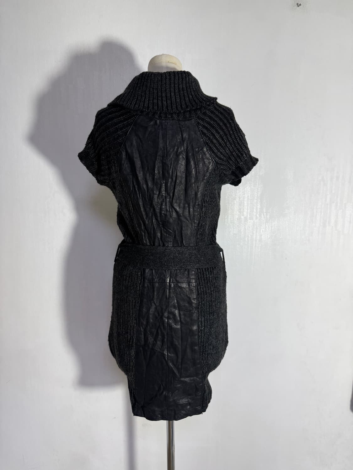 Siosi 양가죽 누벅 니트 원피스 하이브리드 다크웨어 아방가르드 상품이미지4