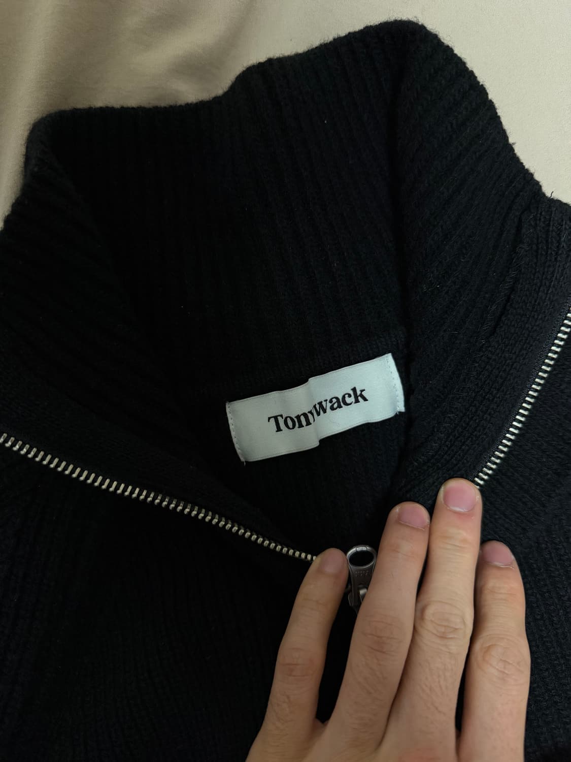 토니웩 메리노 울 집업 니트 판매합니다 상품이미지2