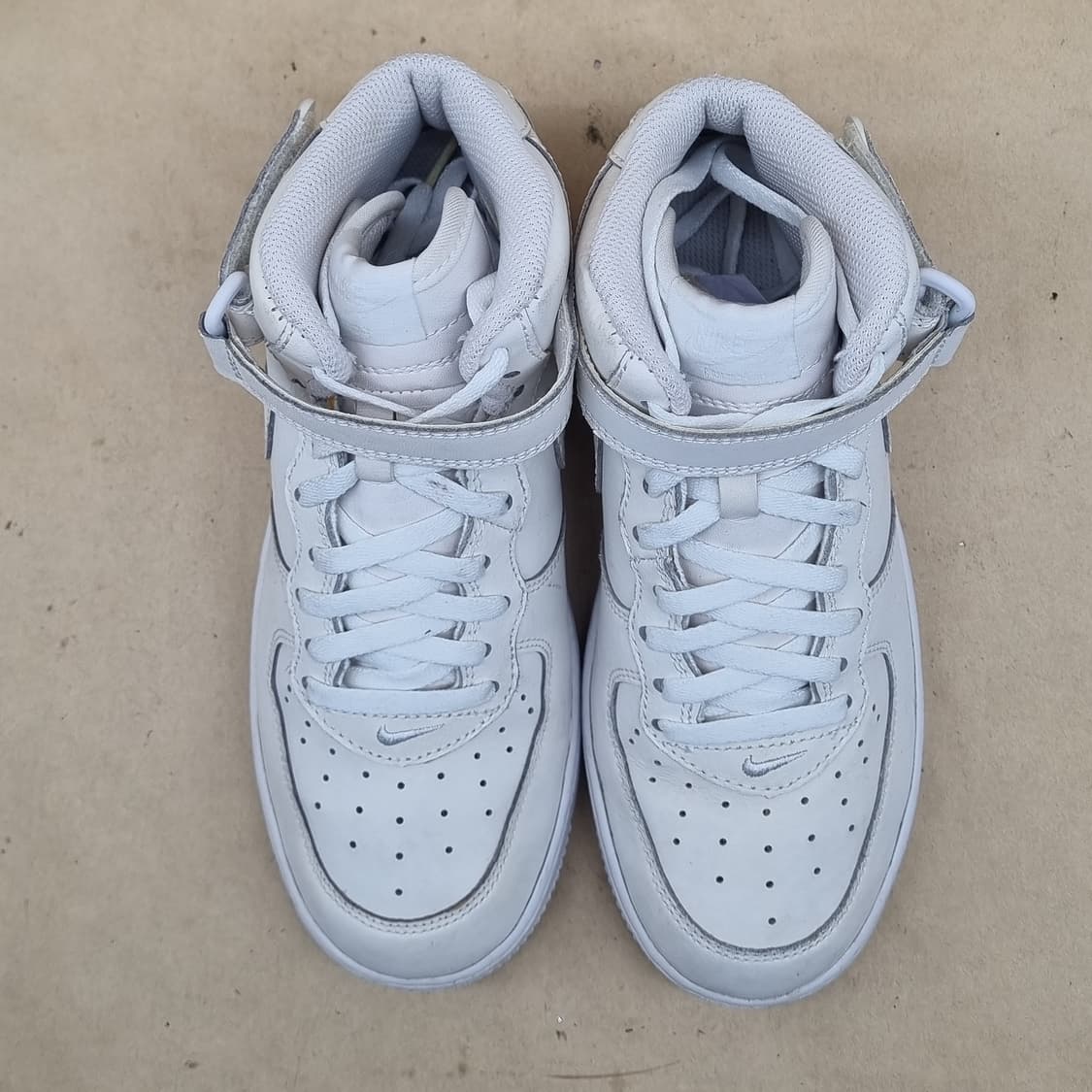 나이키 에어포스1 화이트 미드220 상품이미지2