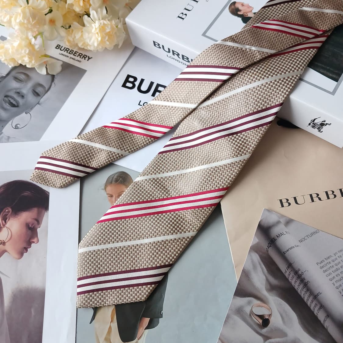 버버리 실크 골드 스트라이프 넥타이 8.8cm A등급 A19800 상품이미지3