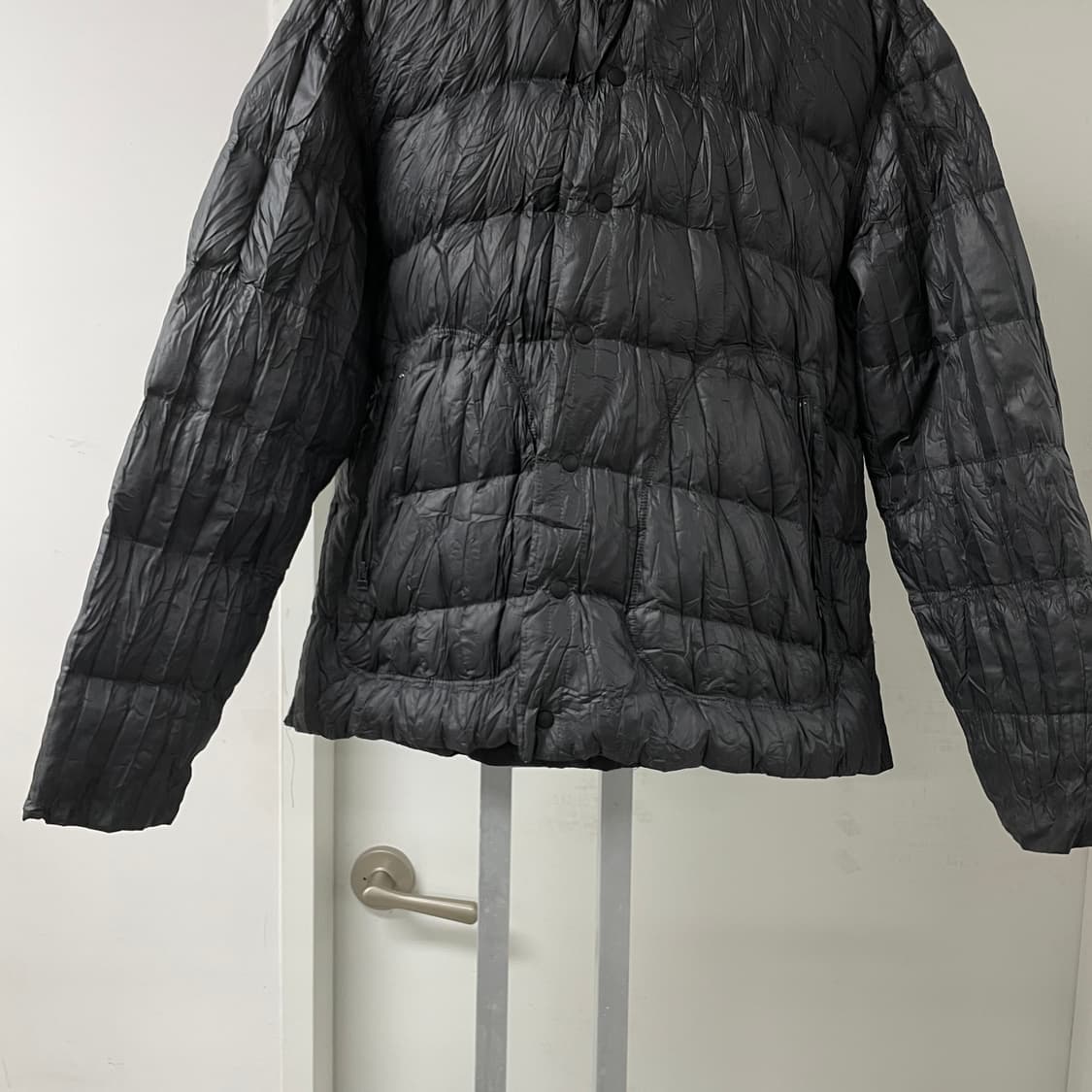 이세이미야케 맨 리버시블 패딩 블랙/그레이 2 상품이미지3