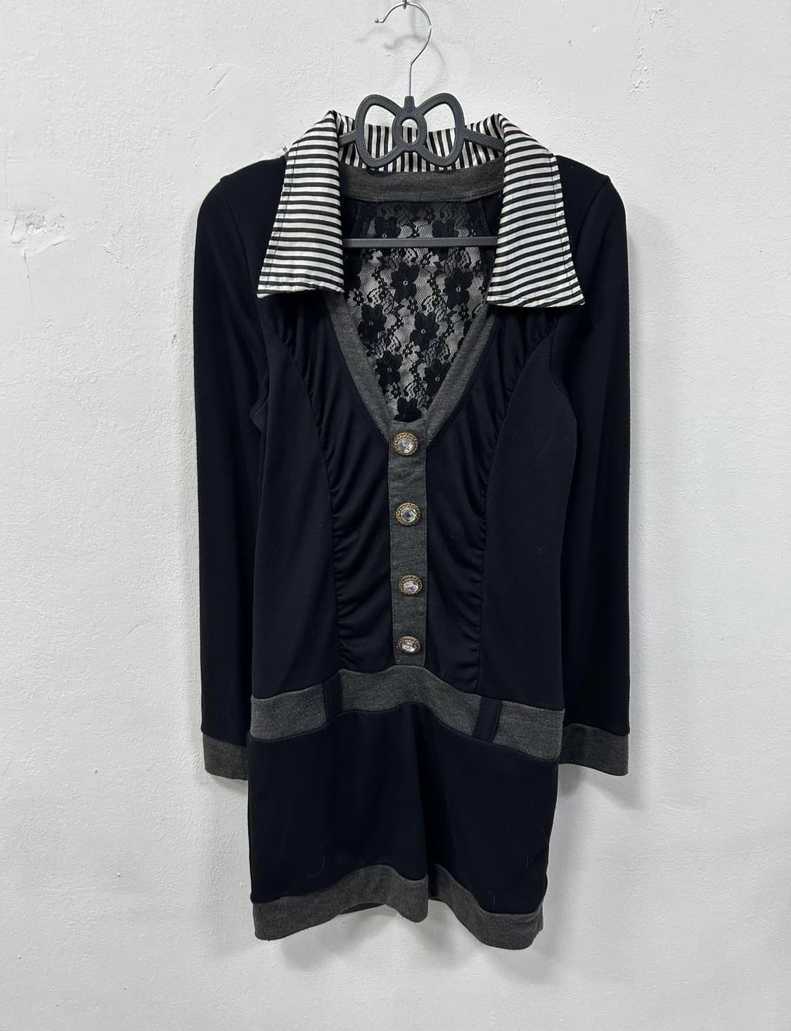 오네갸루 백디테일 원피스 상품이미지1