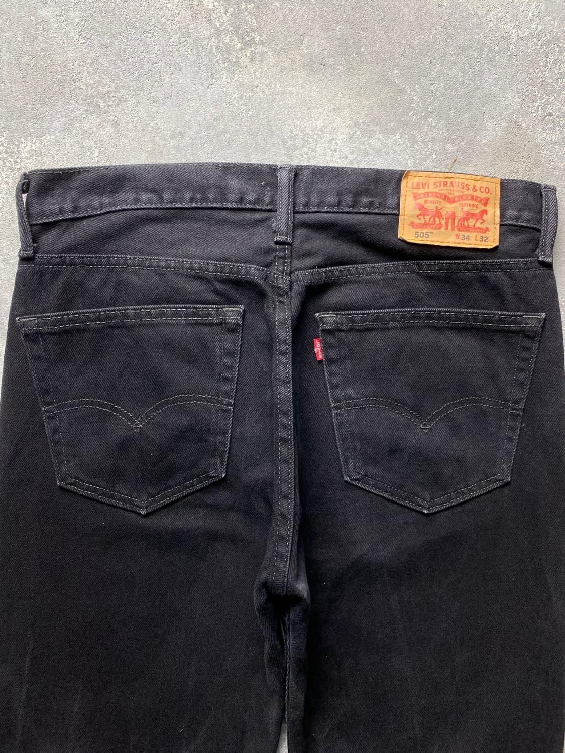[32-33] Levi's 505 리바이스 흑청 컷오프 크롭 데님팬츠 상품이미지2