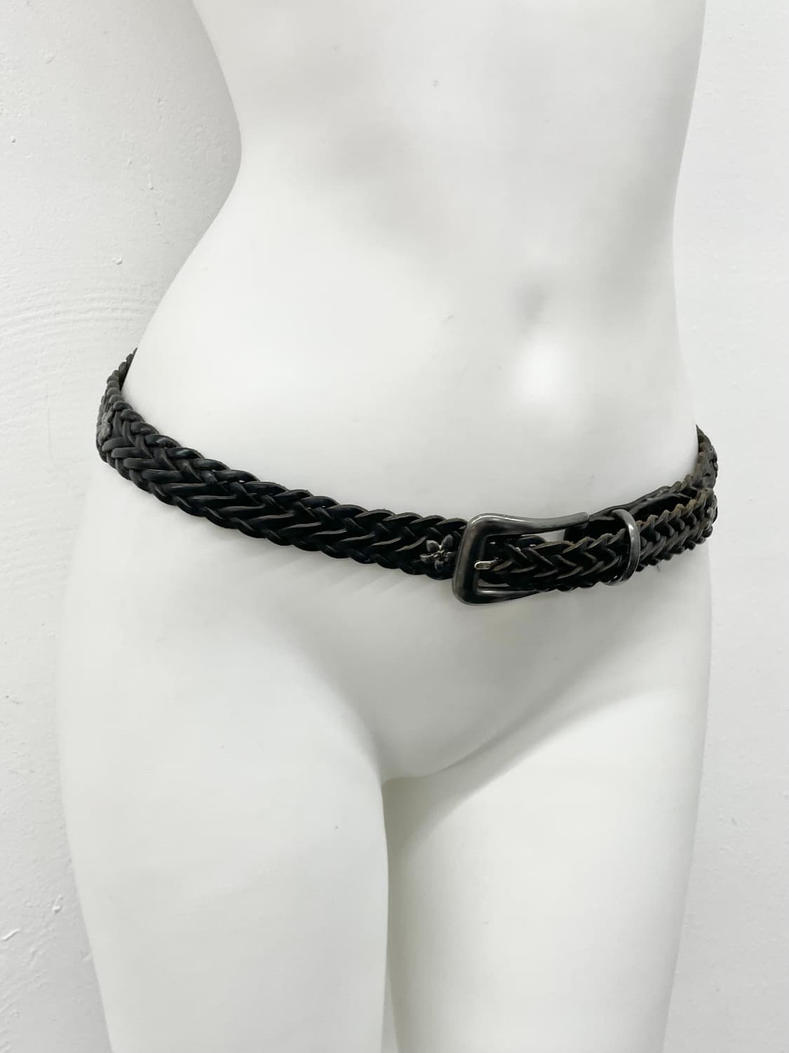 리얼레더 위빙 스터드 버클 벨트 상품이미지3